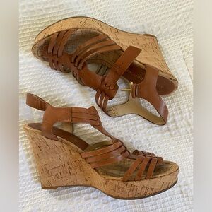 Abcarina sandals